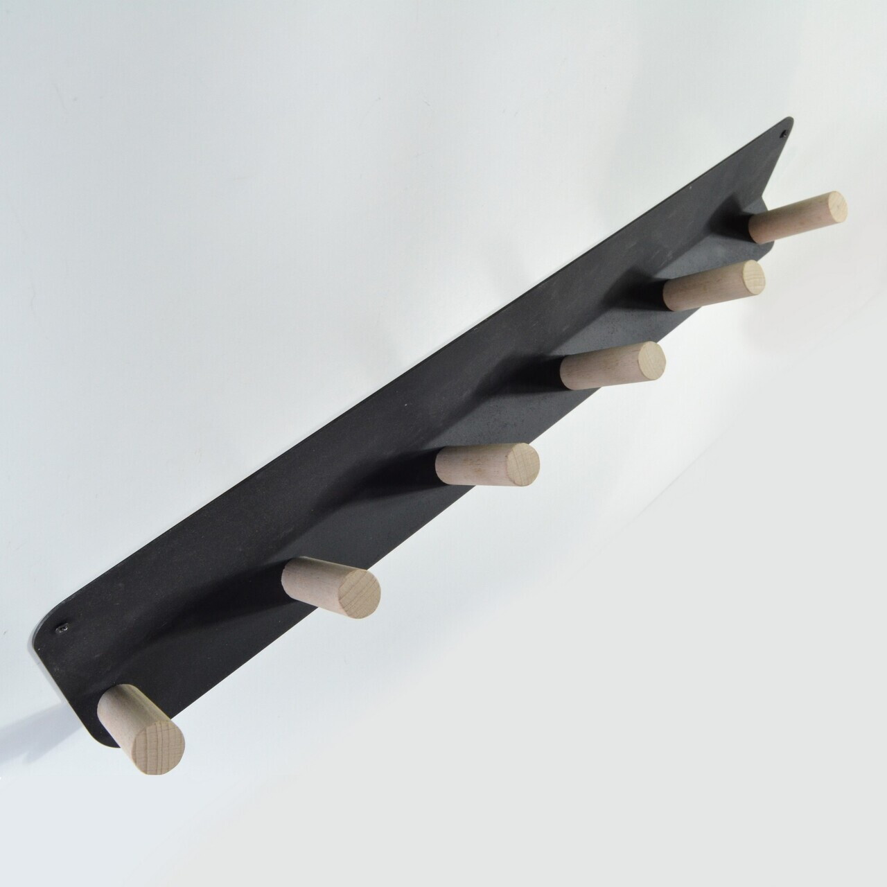 Cuier de perete, MHANG-003, Dimensiuni: 59 x 11 x 6 cm, Negru — imaginea 3