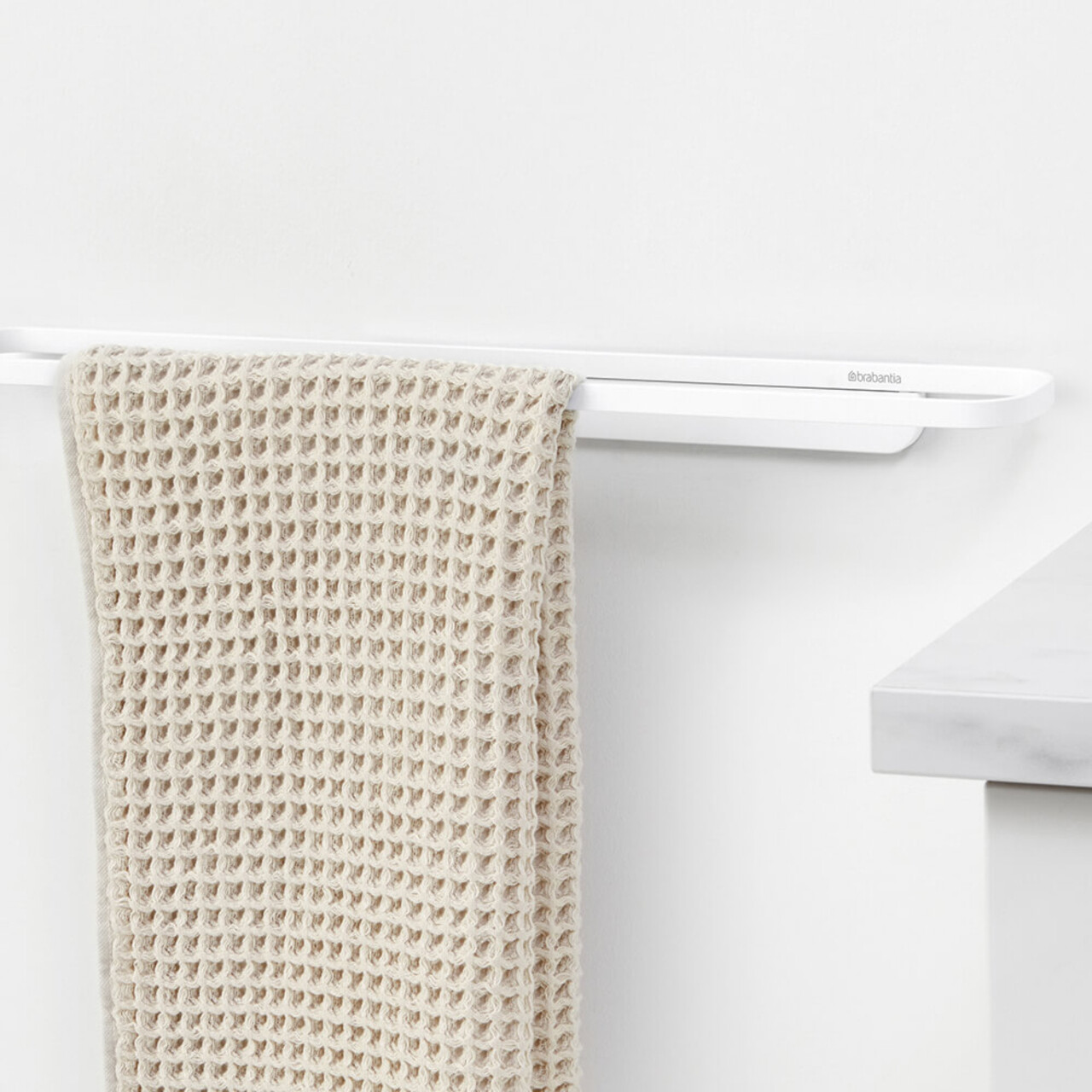 Suport prosoape, Brabantia, MindSet, 56x8.5x4.2 cm, otel, Alb - 2 | YEO