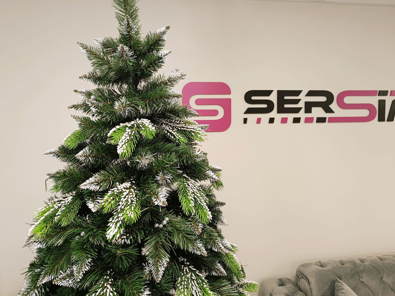 Brad artificial Christmas Deluxe by Sersimo, Diamant, 2D+3D, 220cm — imaginea 12