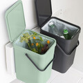 Cos de gunoi incorporat, Brabantia, Sort&Go, 2x16 L, 37x52x43 cm, polipropilena, gri inchis/verde jad