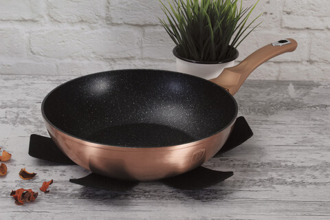 Tigaie Wok Berlinger Haus, 28 cm, aluminiu forjat si marmura, Rose Gold