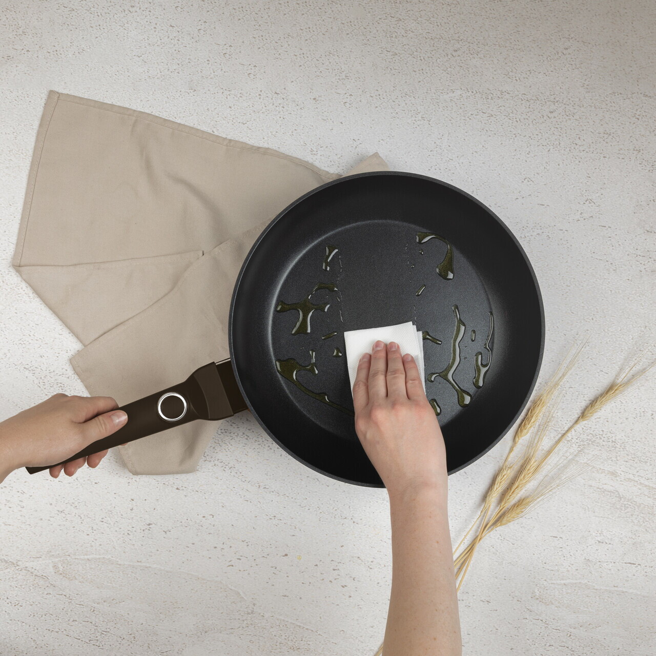 Tigaie Berlinger Haus, Primal Gloss, 28 cm, 2.4 L, aluminiu forjat, negru - imagine 10