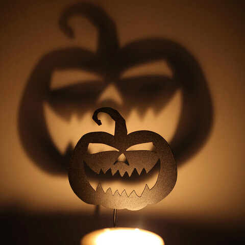 Decoratiune de perete, Candle Shadow 4, Metal, Dimensiune: 11 x 15 cm, Negru Enzo