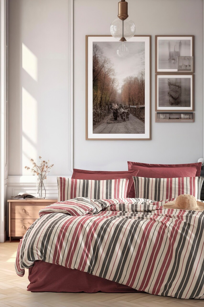 Lenjerie de pat dubla 3 piese, Monaco - Claret Red, EnLora Home, 70% bumbac/30% poliester