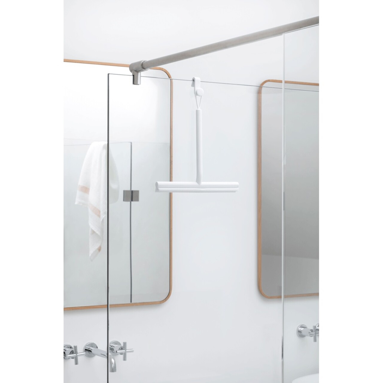 Racleta pentru dus, Brabantia, White, 24x26 cm, silicon, alb - 2 | YEO