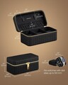 Cutie de voiaj pentru ceasuri Ronne Travel, Songmics, 20x11x9 cm, 3 compartimente, piele ecologica/metal, negru
