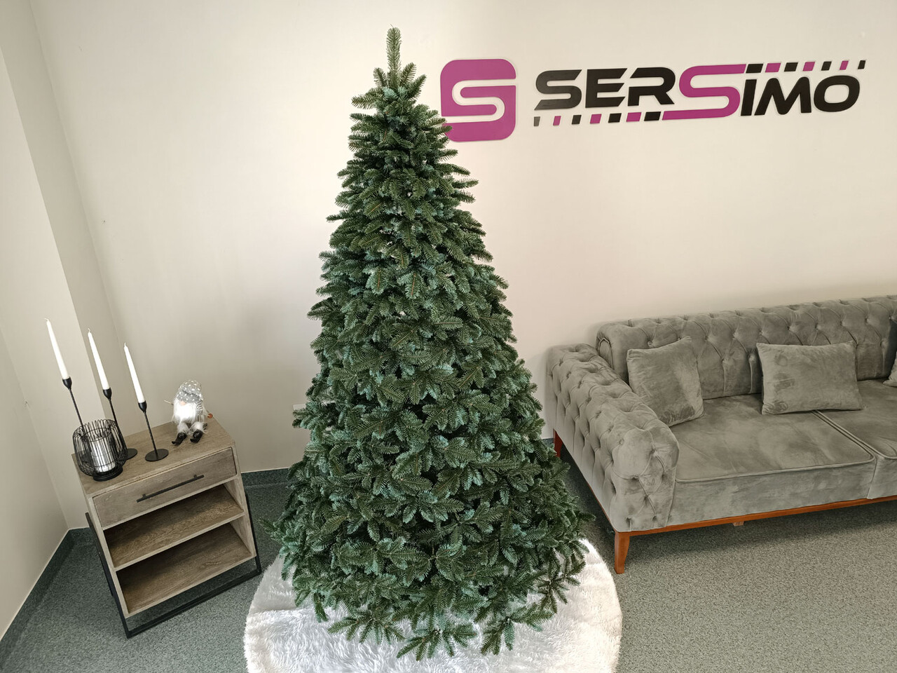 Brad artificial Christmas Deluxe by Sersimo, Canada argintiu, 3D, 210cm - view 10