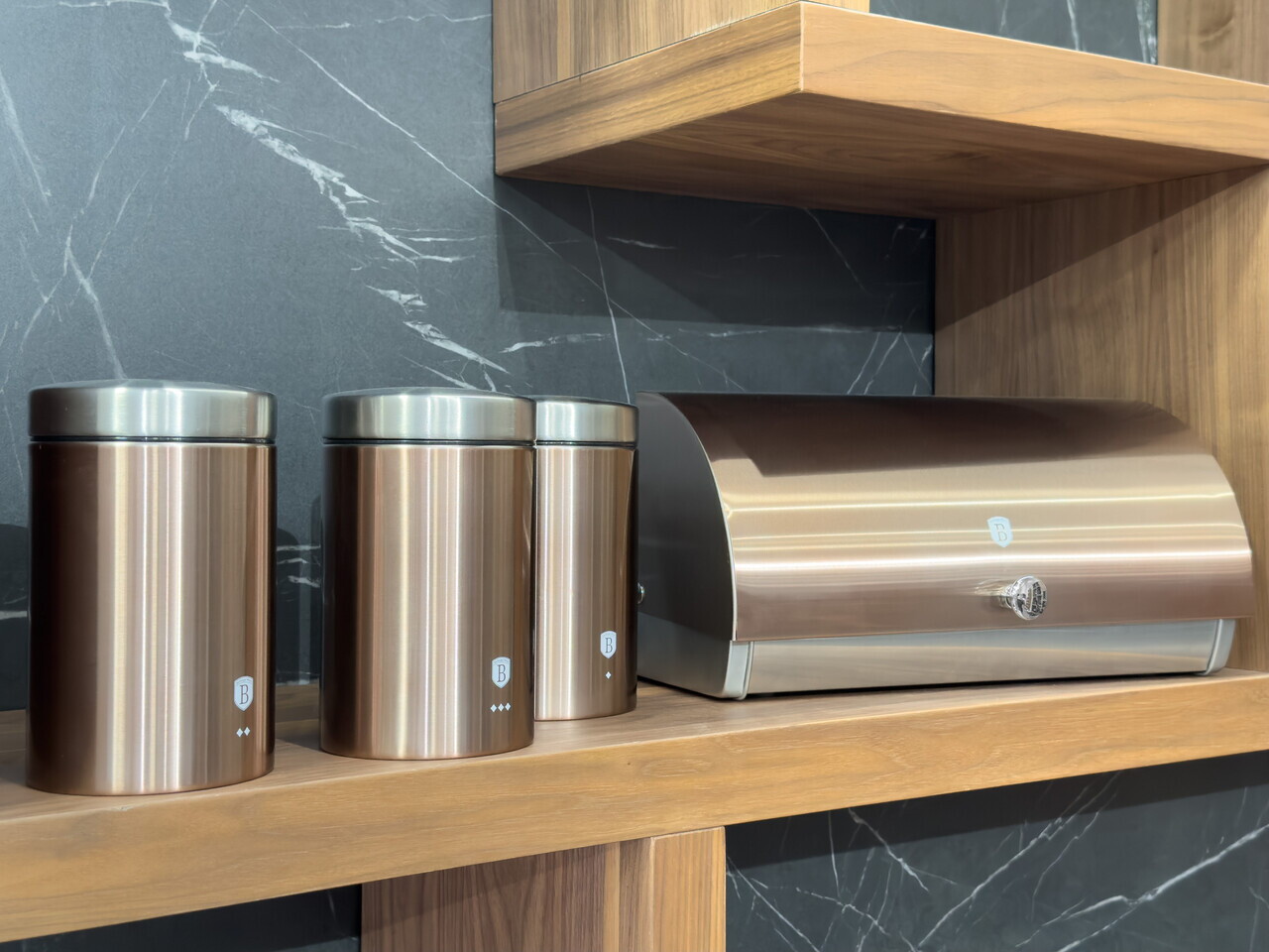 Set cutie pentru paine si 3 recipiente Berlinger Haus, Rose Gold, 38.5x28x18.5 cm, inox, roz/argintiu - imagine 2