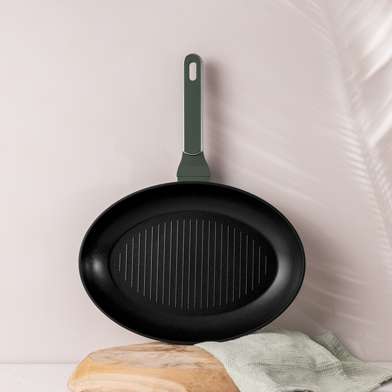 Tigaie pentru peste Berlinger Haus, Matte Green, 35 cm, aluminiu forjat, verde mat - imagine 2