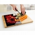 Tocator Flame, Wenko, 30 x 28 cm, lemn de bambus/sticla, natur/negru/rosu