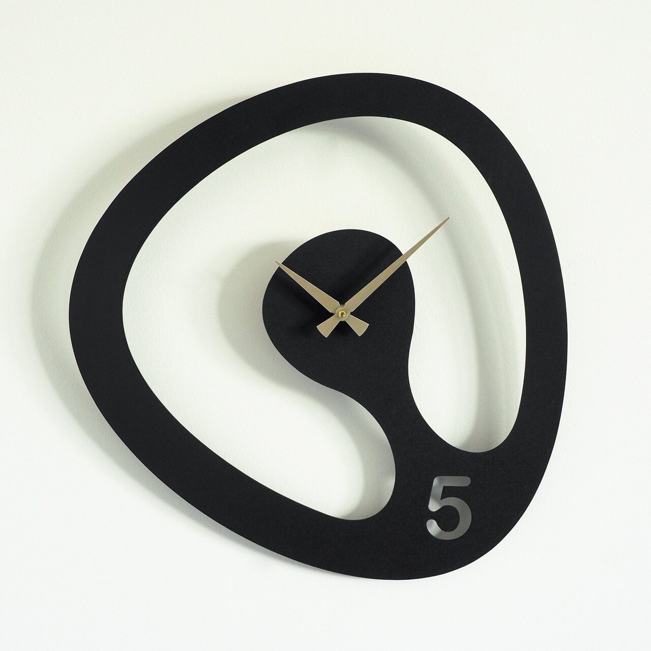 Ceas de perete, Amorph Metal Wall Clock, Dimensiune: 44 x 45 cm, Negru - view 2