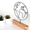 Decoratiune, World, 22x30x3.5 cm, Metal, Negru