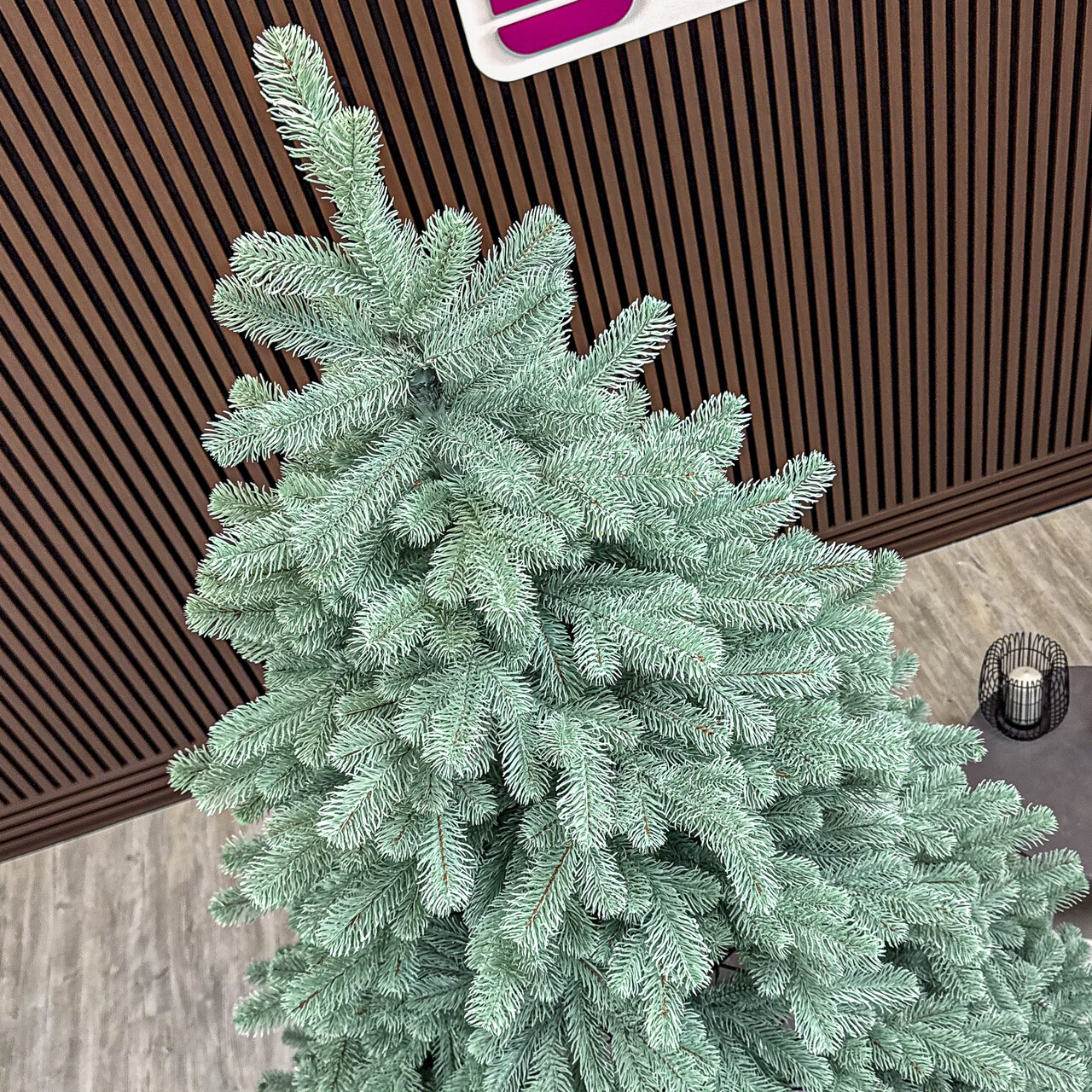 Brad artificial Christmas Deluxe by Sersimo, Kovalivska argintiu, 3D, 180 cm - view 5