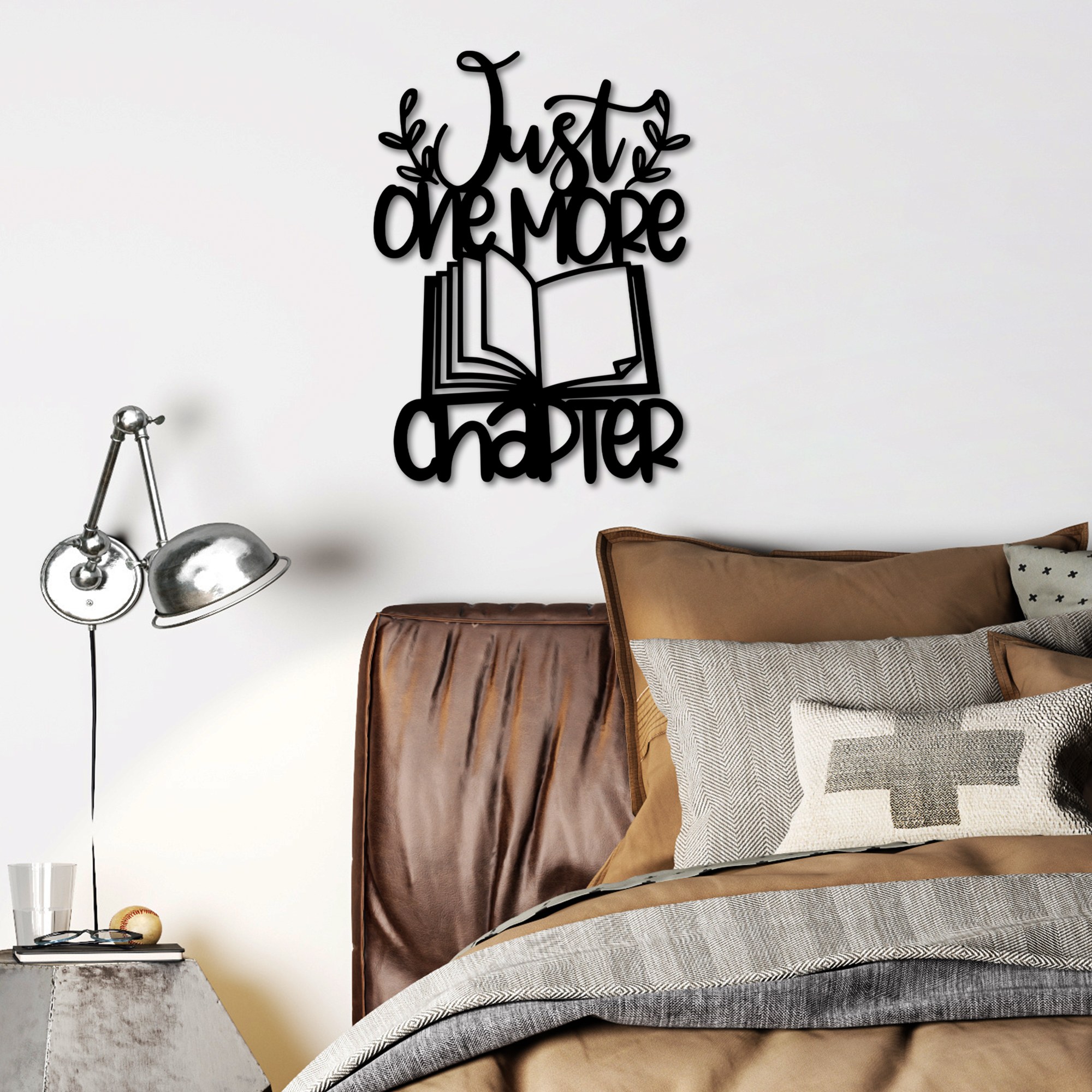 Decoratiune de perete, Just One More Chapter, Dimensiune: 40 x 55 cm , Negru