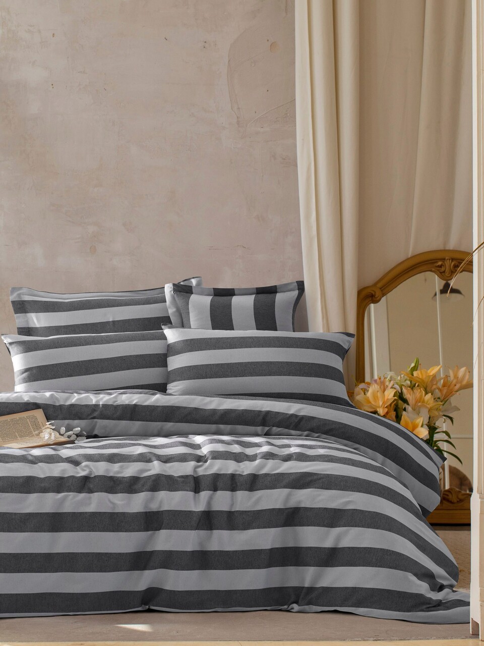 Lenjerie de pat dubla, Max Yollu Saten - Black, EnLora Home, 70% bumbac/30% poliester
