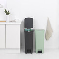 Cos de gunoi cu pedala, Brabantia, StepUp, 40 L, 35.2x28x66.6 cm, polipropilena, gri inchis