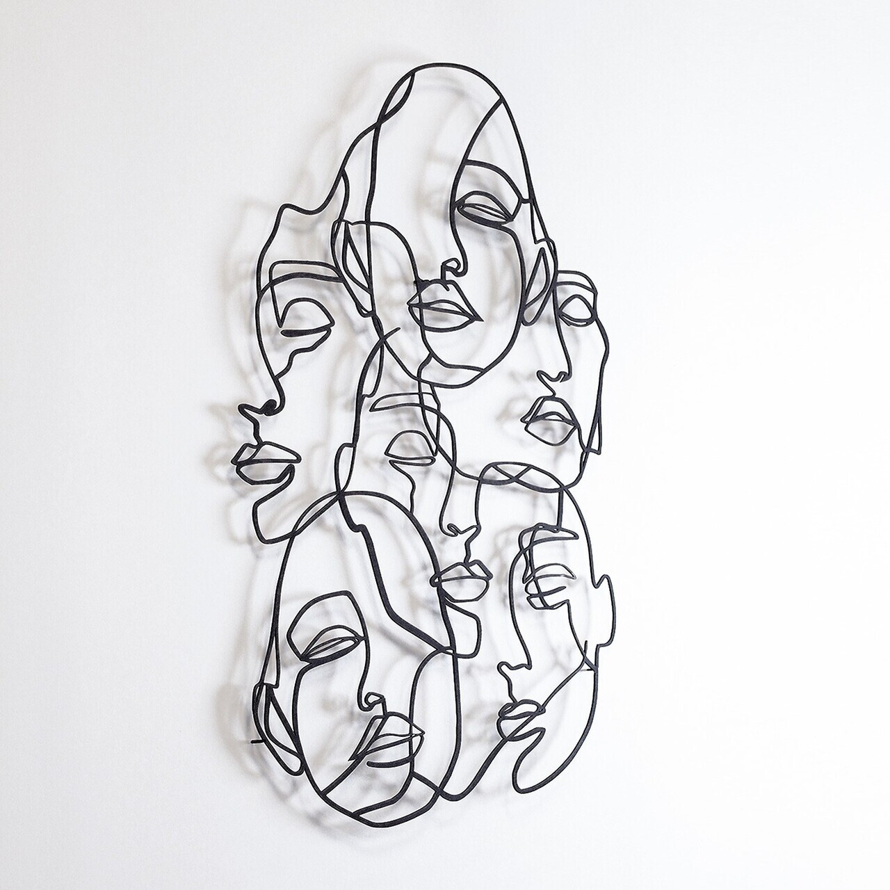 Decoratiune de perete, Faces Line Art- APT743 L, Dimensiuni: 73 x 99 cm, Negru