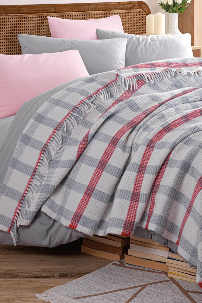 Patura Double, Warm Soft - Grey, Red, Eponj Home, 70% bumbac/30% acril