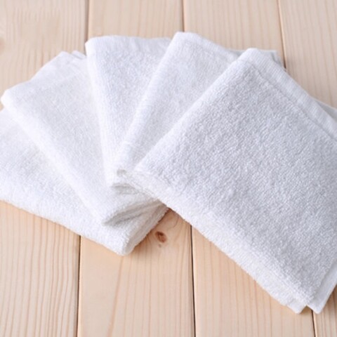 Set 2 prosoape pentru maini, Boutique, 30 x 50 cm, 100% bumbac cardat, 550 gr/mp, alb Guest