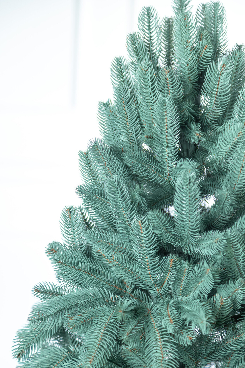 Brad artificial Christmas Deluxe by Sersimo, Laponia Select argintiu, integral 3D, 210cm — imaginea 24