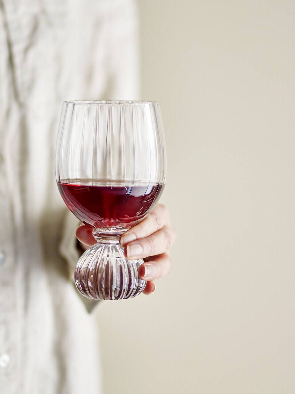 Pahar de vin, Bloomingville, Taurin, 9x15.5 cm, 430 ml, sticla, transparent — imaginea 2