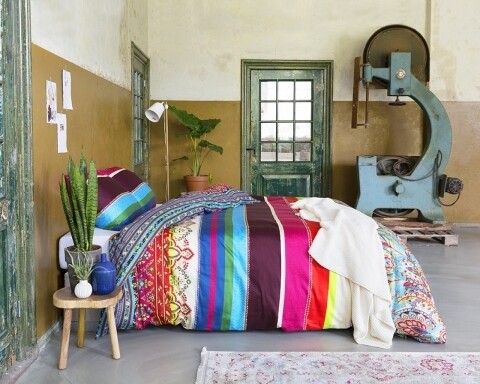 Lenjerie de pat dubla Jetti Multi - Primavera Deluxe, Royal Textile, 3 piese, 240 x 260 cm, 100% bumbac satinat, multicolora