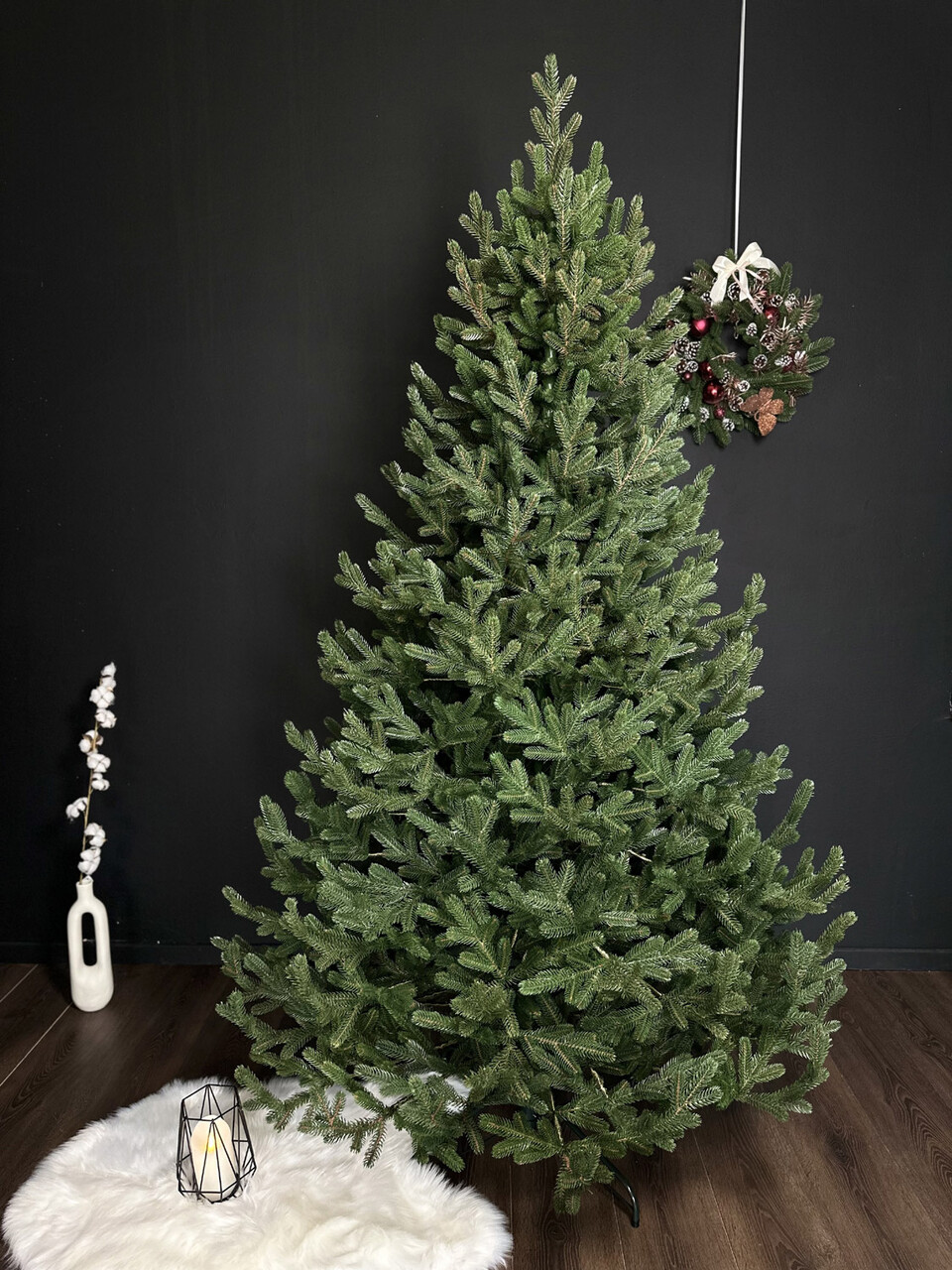 Brad artificial Christmas Deluxe by Sersimo, Viena verde, 3D, 210cm — imaginea 2