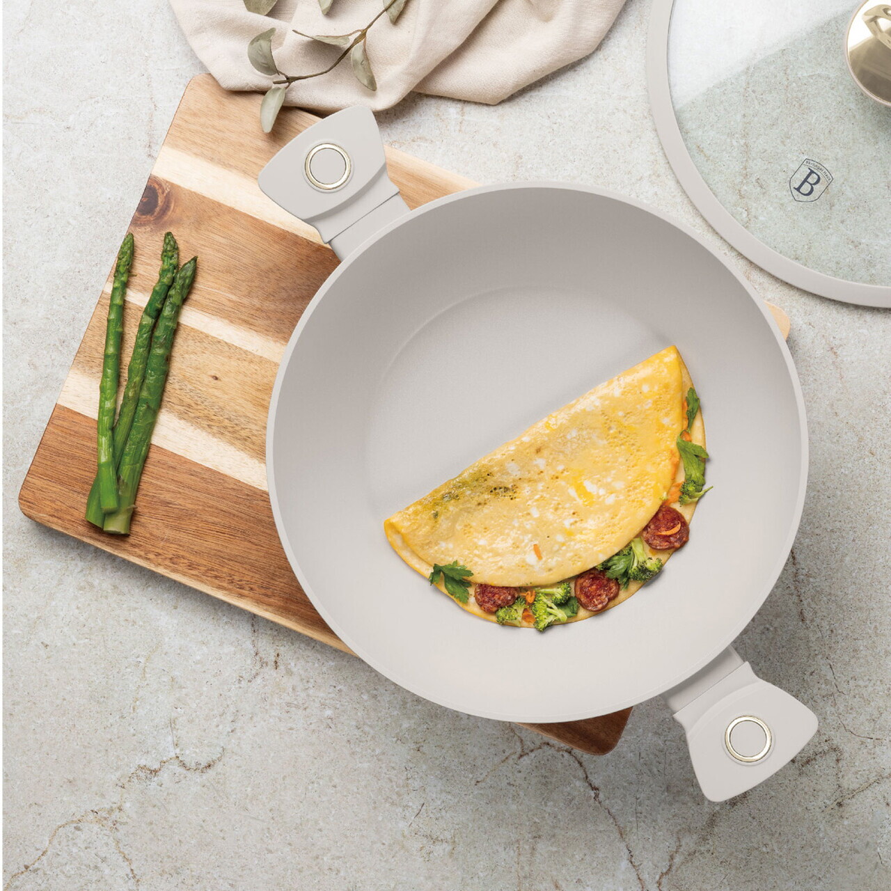 Tigaie Wok cu capac Berlinger Haus, Sahara, 30 cm, aluminiu forjat, crem mat - imagine 4