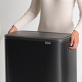 Cos de gunoi cu soft touch, Brabantia, Bo Touch Matt, 2x30 L, 31.2x54.5x65.6 cm, otel, negru mat