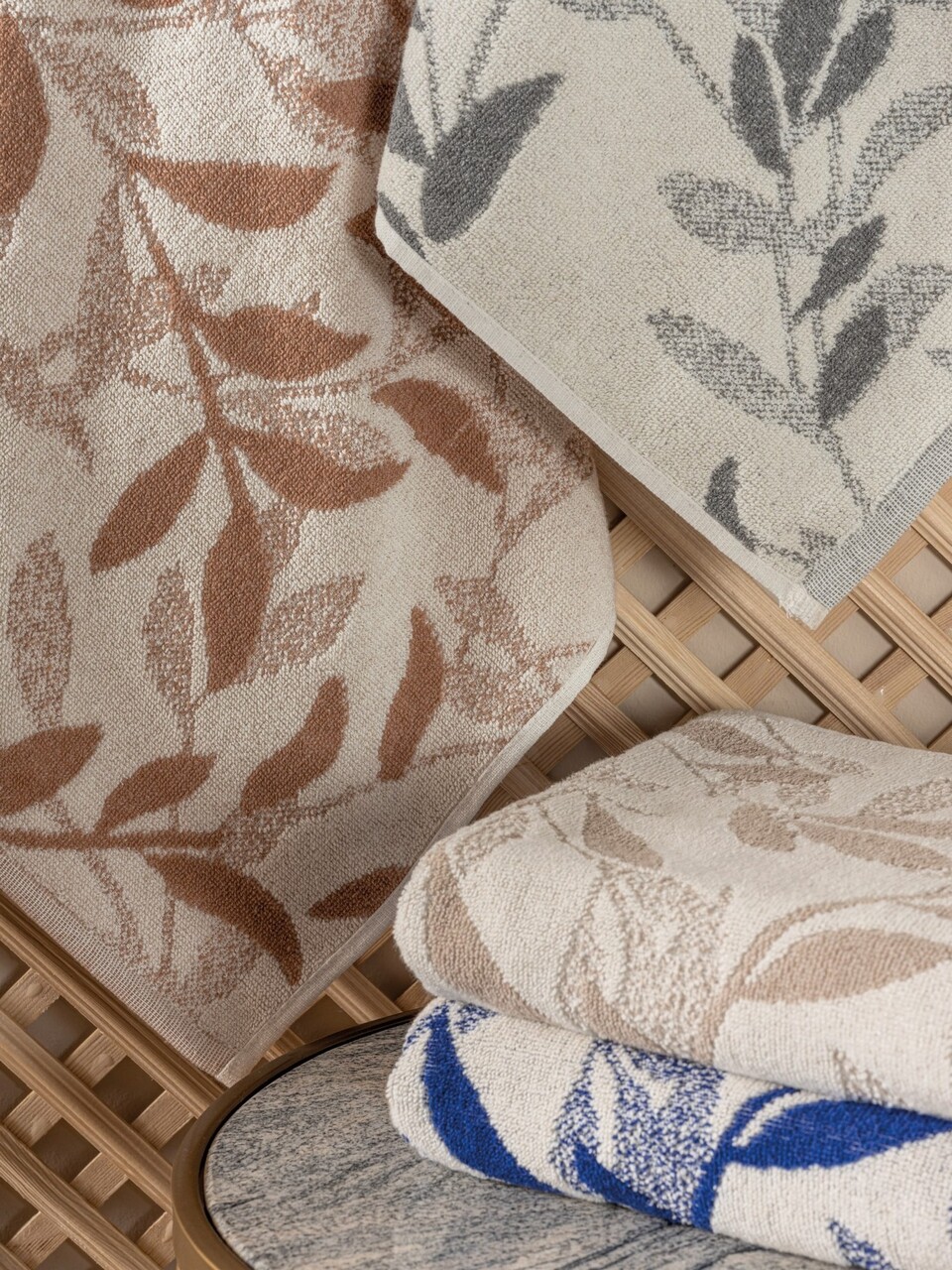 Set prosoape de baie, Cotton Box, Karian Asorti, Bumbac/Poliester, Maro / Gri / Albastru - 1 | YEO