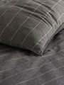 Lenjerie de pat dubla Super King (FR), 3 piese, Aura Stonewashed - Black, Limasso, Bumbac