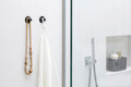 Set 2 agatatori pentru prosoape, Brabantia, Dark Grey, 4.8x4.8x2.9 cm, polipropilena, gri inchis