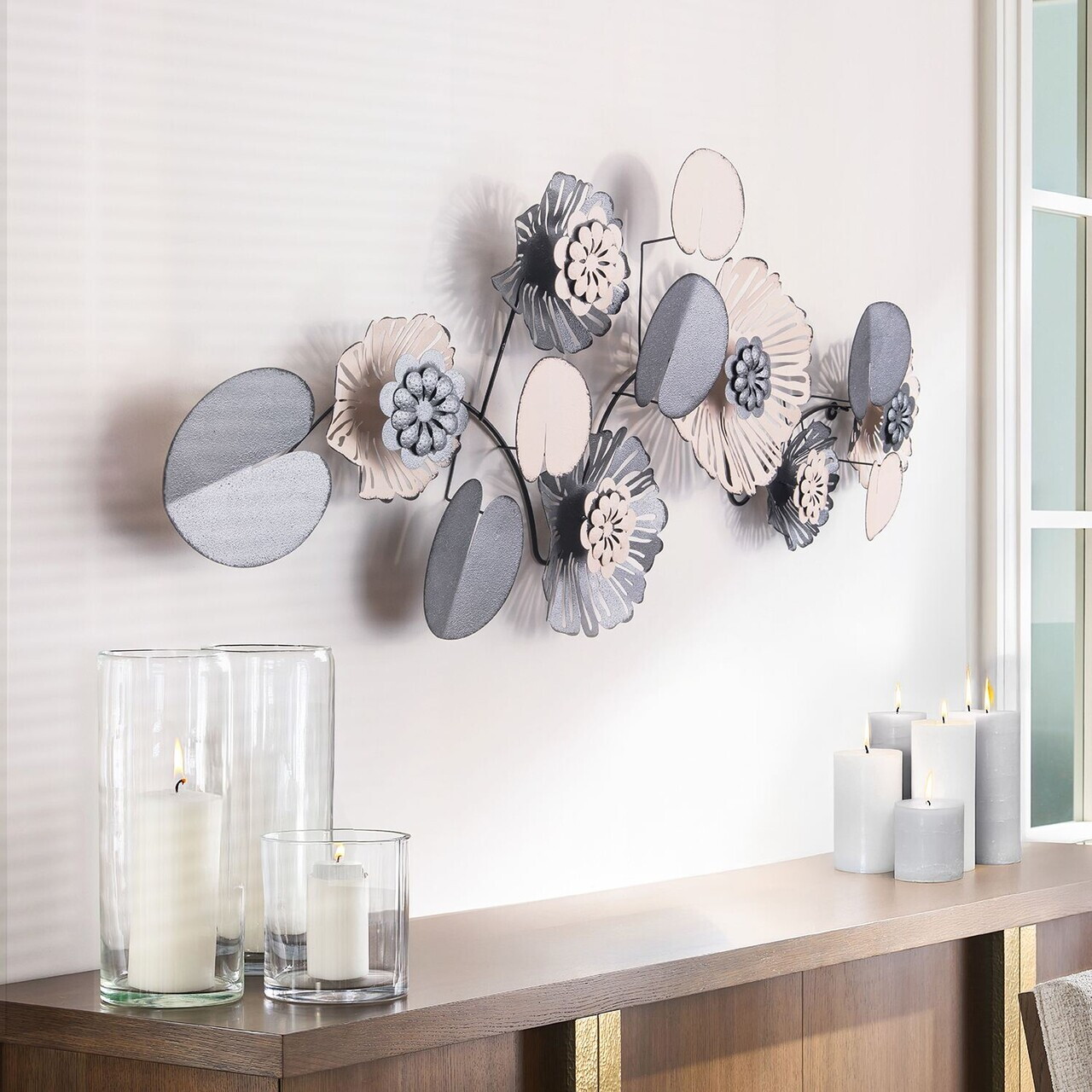 Decoratiune de perete, Belleza, Metal, Dimensiuni: 111 x 9 x 47 cm, Multicolor
