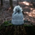 Caciula cu pompon pentru dama, Art of Polo, acrylic/vascoza/lana/alpaca, gri