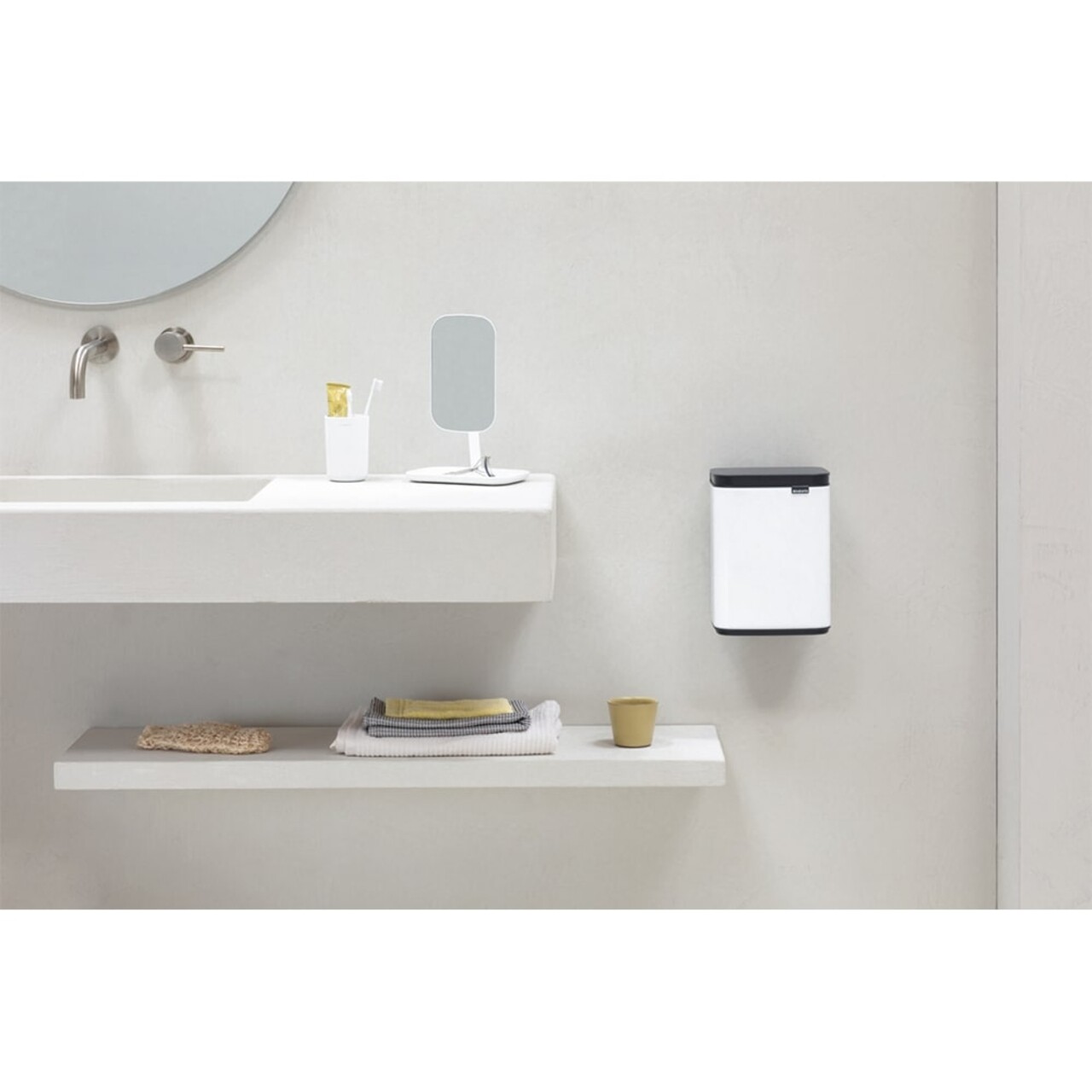 Cos de gunoi, Brabantia, Bo Small, 4 L, 17.2x20x27.2 cm, otel, alb