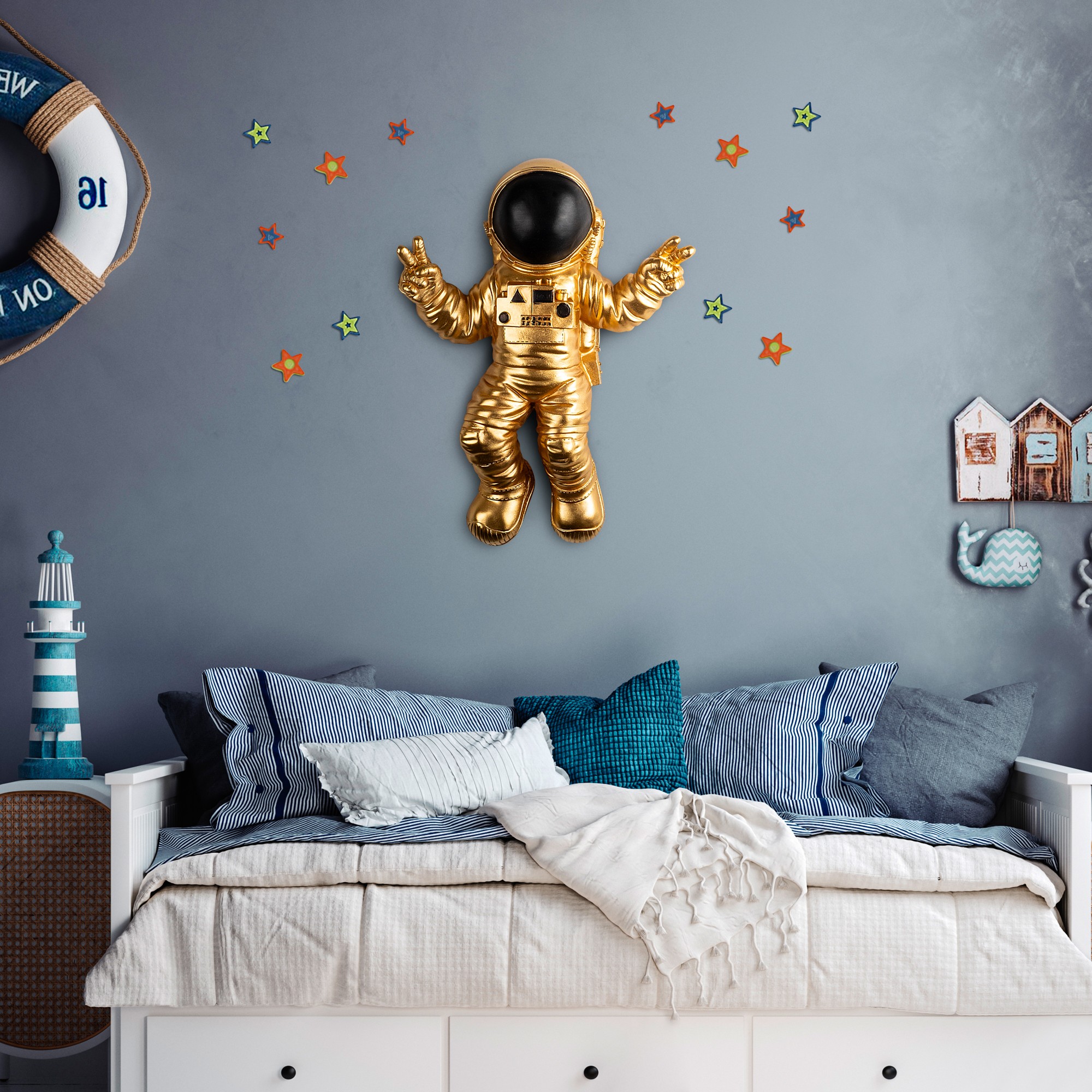 Decoratiune de perete, Cosmonaut 5, Poliester, Lățime: 35 cm Înălțime: 47 cm Adâncime: 10 cm, Multicolor