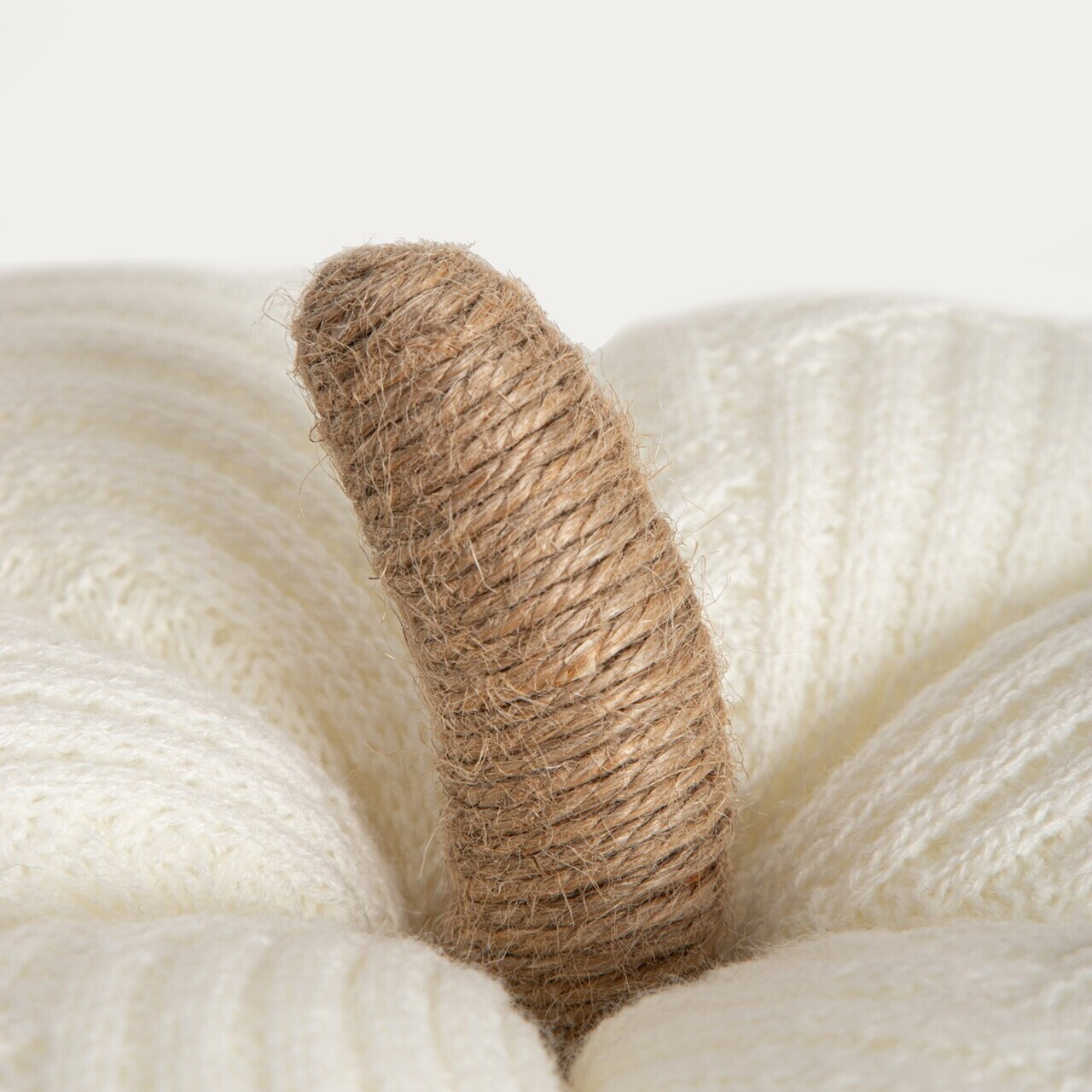 Decoratiune Kirra, Homla, 32x21 cm, poliester, alb — imaginea 3