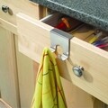 Cuier pentru usa Forma, iDesign, 2 agatatori, 7x5.5x6.5 cm, inox