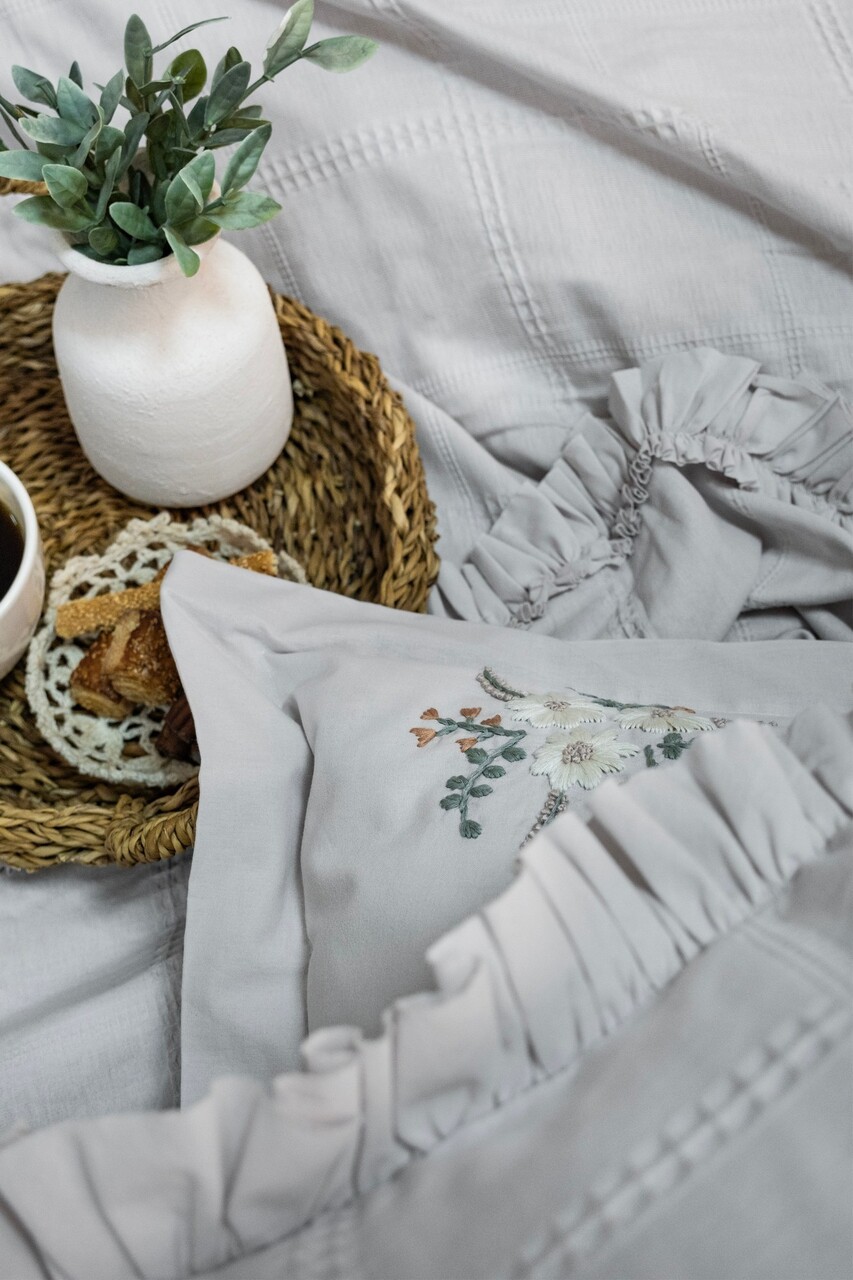 Set cuvertura de pat dubla 3 piese, Fiorella - Light Grey, Şaheser, 70% bumbac/30% poliester