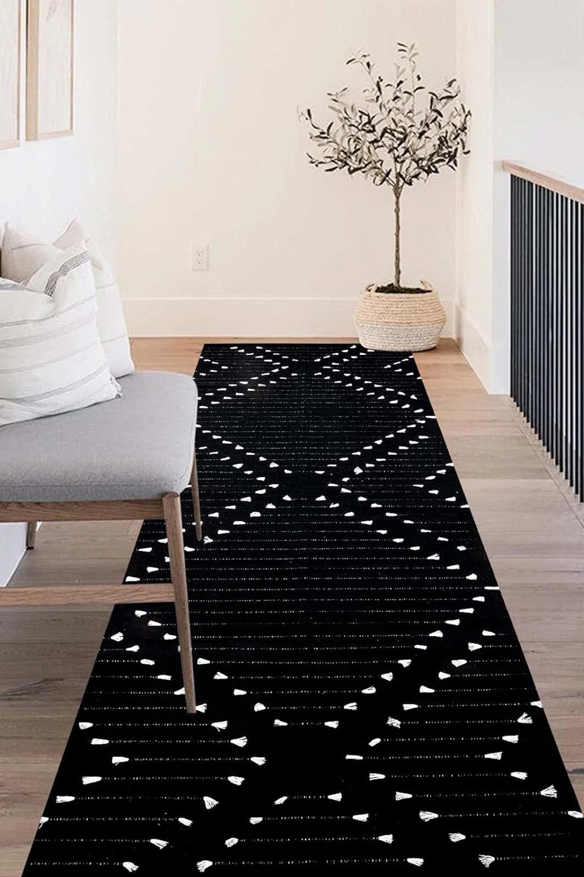 Covor, DC-7196-YOLLUK-48, 160x250 cm, Poliester, Negru