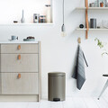 Cos de gunoi cu pedala, Brabantia, NewIcon Platinum, 20 L, 38x29x46.7 cm, otel, gri inchis