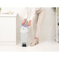 Cos de gunoi cu pedala, Brabantia, StepUp, 16 L, 29.6x22.3x41.1 cm, polipropilena, gri deschis