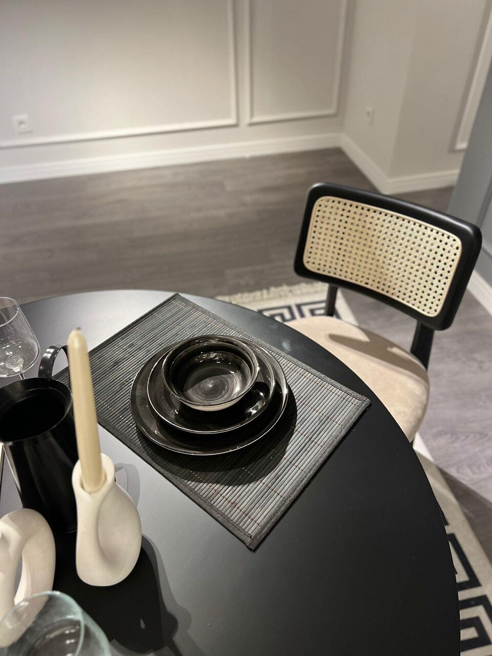 Set masă și scaune (5 bucăți), Hanah Home, Bell, Alb/Negru - imagine 2