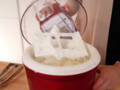 Aparat de facut inghetata si sorbet Beper, 12 W, 20x23 cm, ABS, rosu