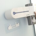 Sterilizator UV pentru periuta de dinti cu suport si dozator de pasta de dinti InnovaGoods Smiluv