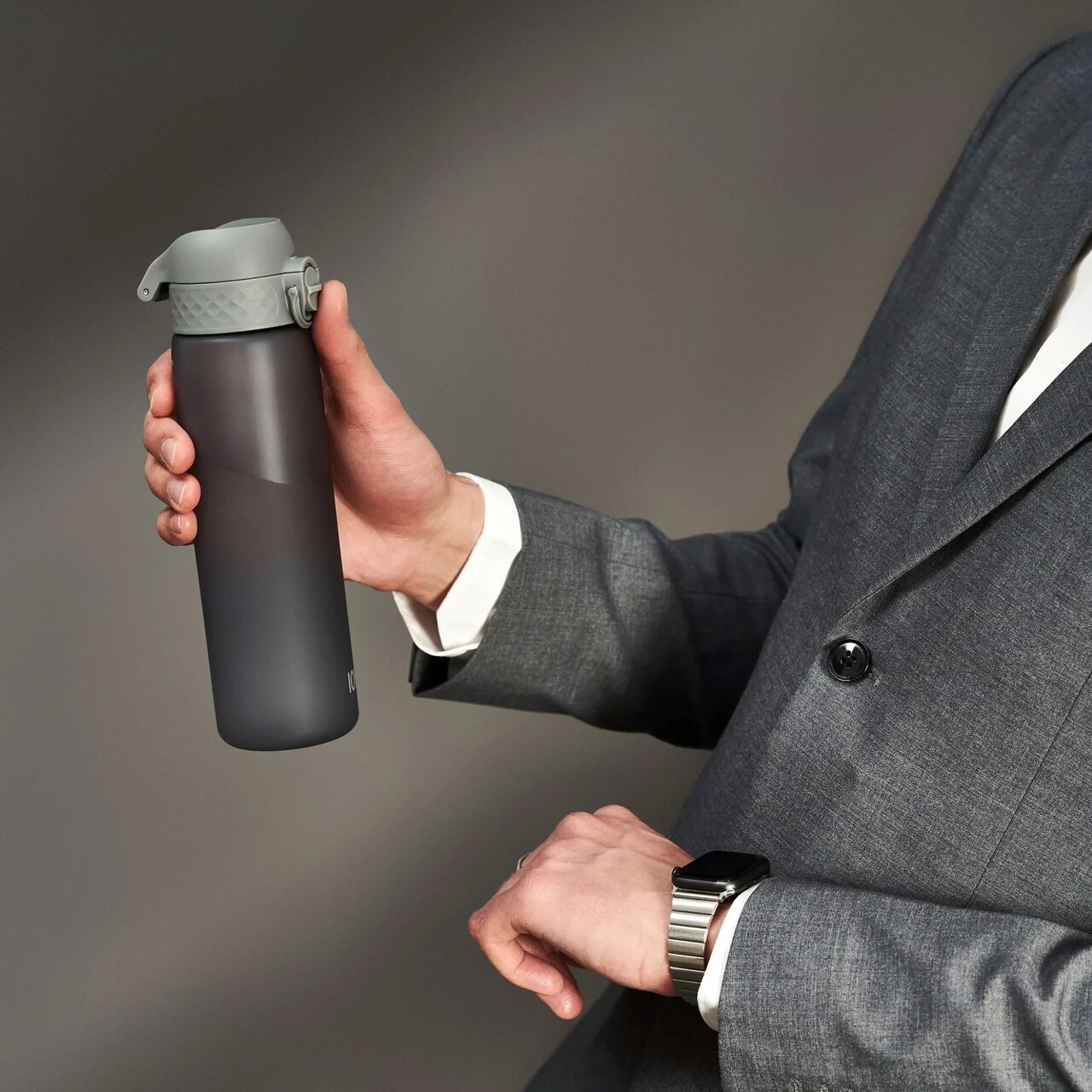 Sticla apa Slim, recyclon, 500ml, Grey - Ion8 - imagine 5