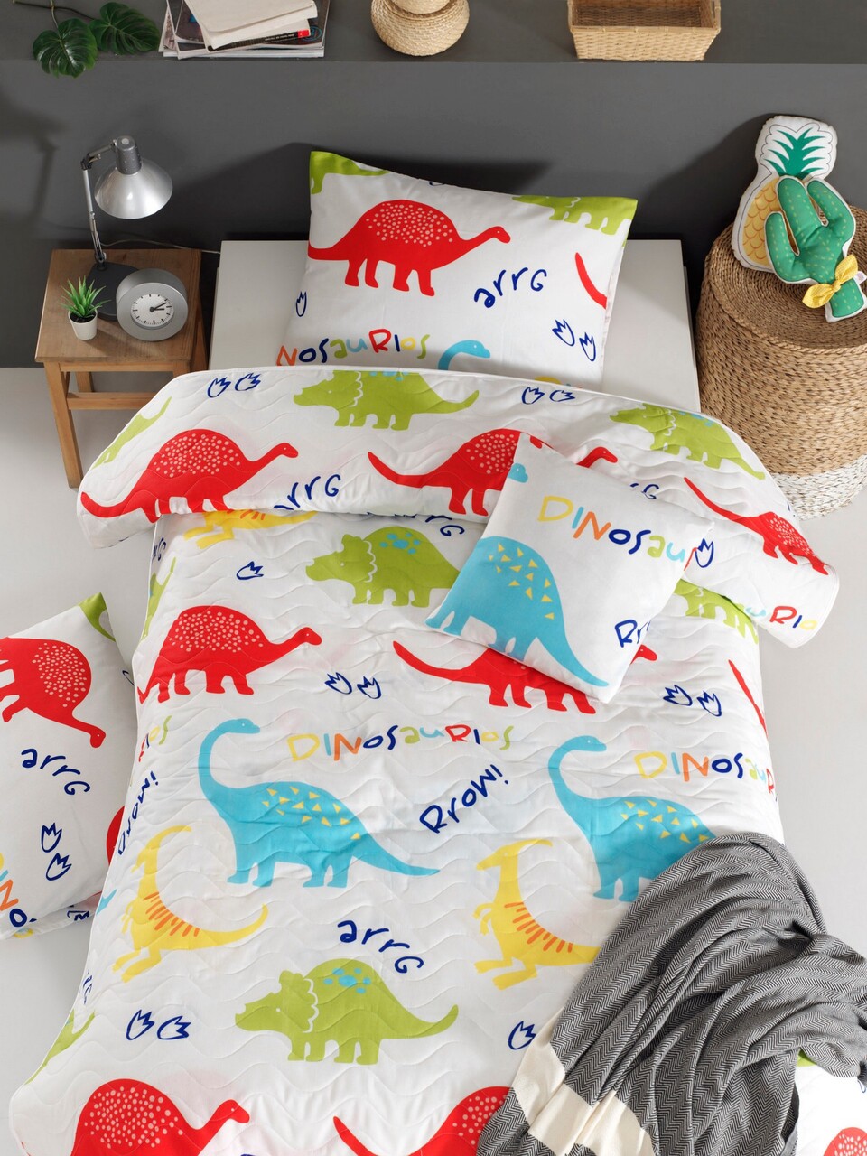 Set cuvertura Single 160x220 cm, 2 piese, Dinazorus - White, EnLora Home, 65% bumbac / 35% poliester, umplutura din fibre
