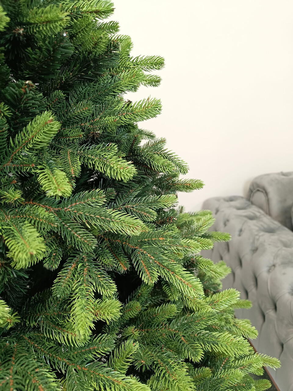 Brad artificial Christmas Deluxe by Sersimo, Carpati cu varfuri verzi, 2D+3D, 210cm — imaginea 16