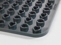 Covoras pentru chiuveta, Wenko, Kristall Square, 27.5 x 31 x 1 cm, plastic, gri