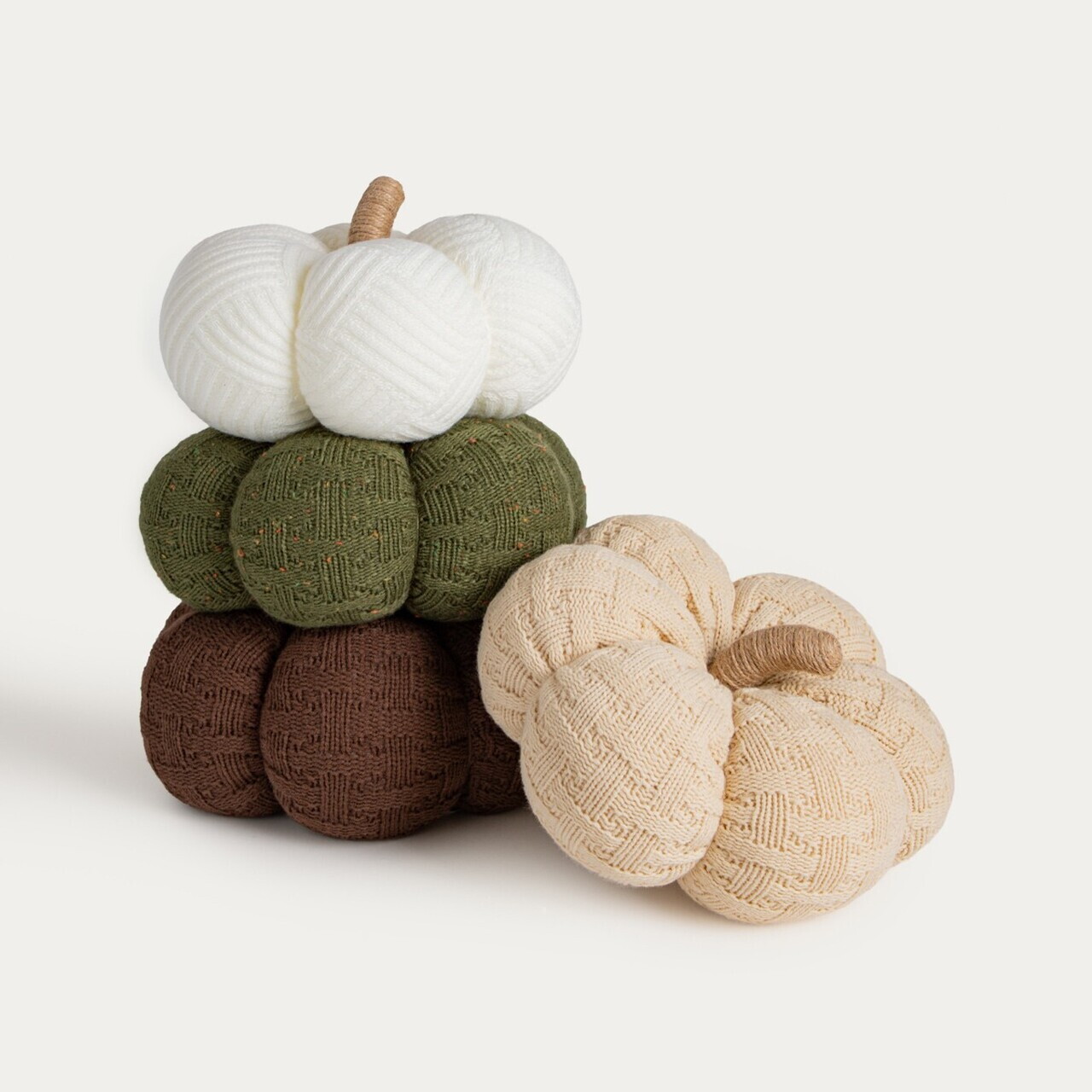 Decoratiune Kirra, Homla, 32x21 cm, poliester, maro